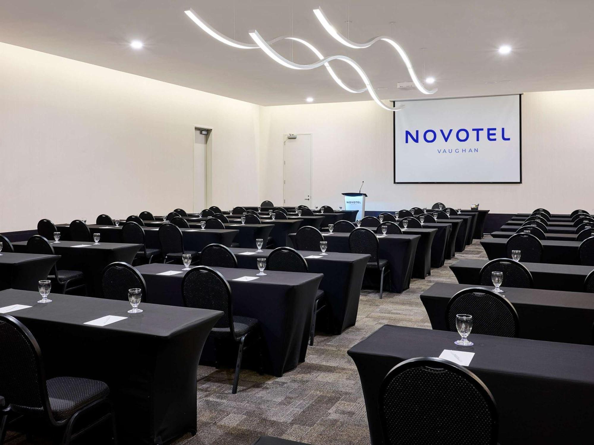 Novotel Toronto Vaughan Centre Buitenkant foto