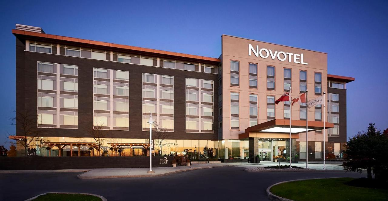 Novotel Toronto Vaughan Centre Buitenkant foto